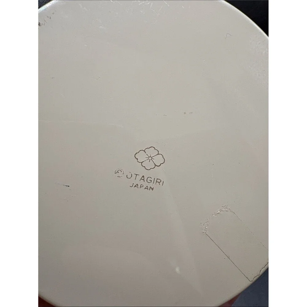 Otagiri Strawberry Round Decorative Box
